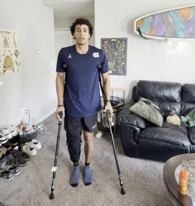 HOW TO / TIP - Picking something up from the ground when on crutches