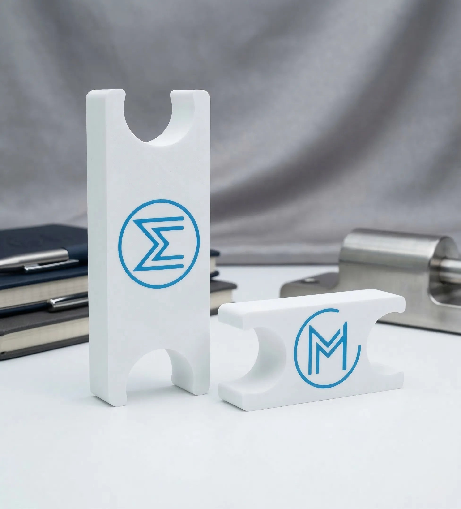 White in-Motion Handy Clips for forearm and underarm crutches