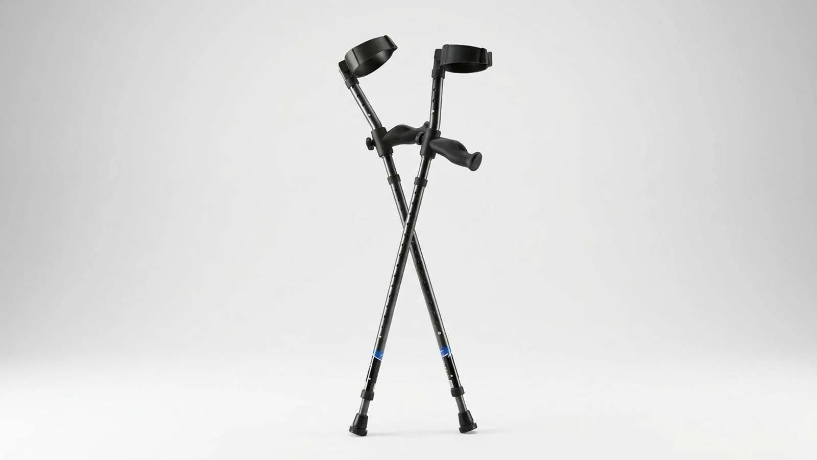 Refurbished in-Motion Pro forearm crutches, featured product image