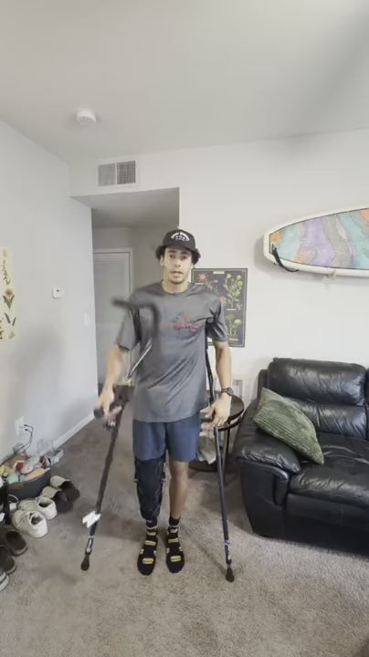 Clayton Crawford explains how the Handy Clip works